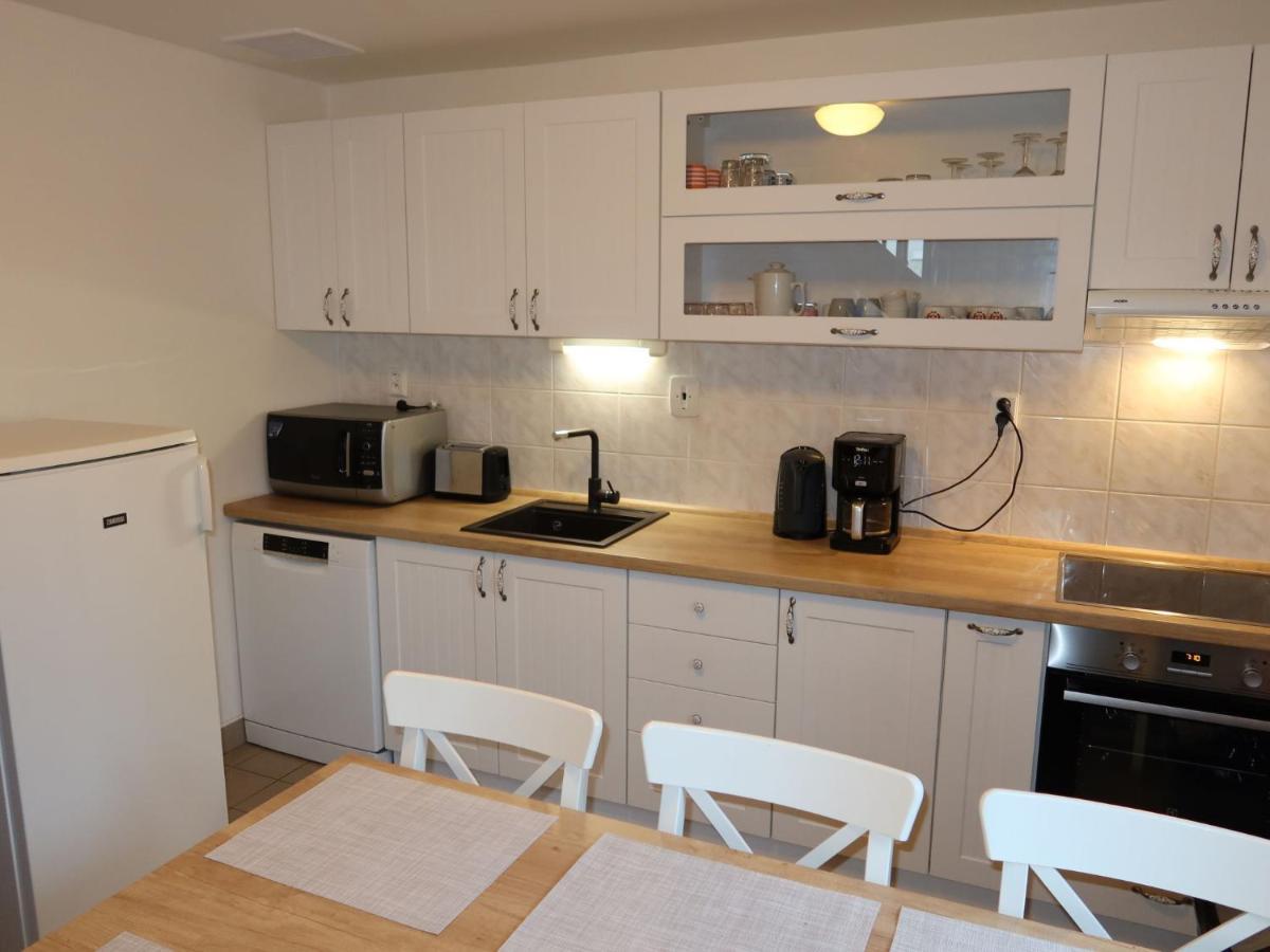 Holiday Home Holiday Hill 39 By Interhome Cista  Kültér fotó
